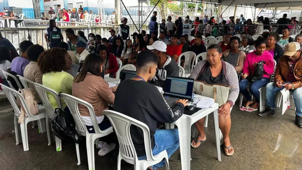 Diversos serviços de saúde começaram a ser ofertados nesta quinta-feira (17) em mais uma edição da Feira Saúde Mais Perto.