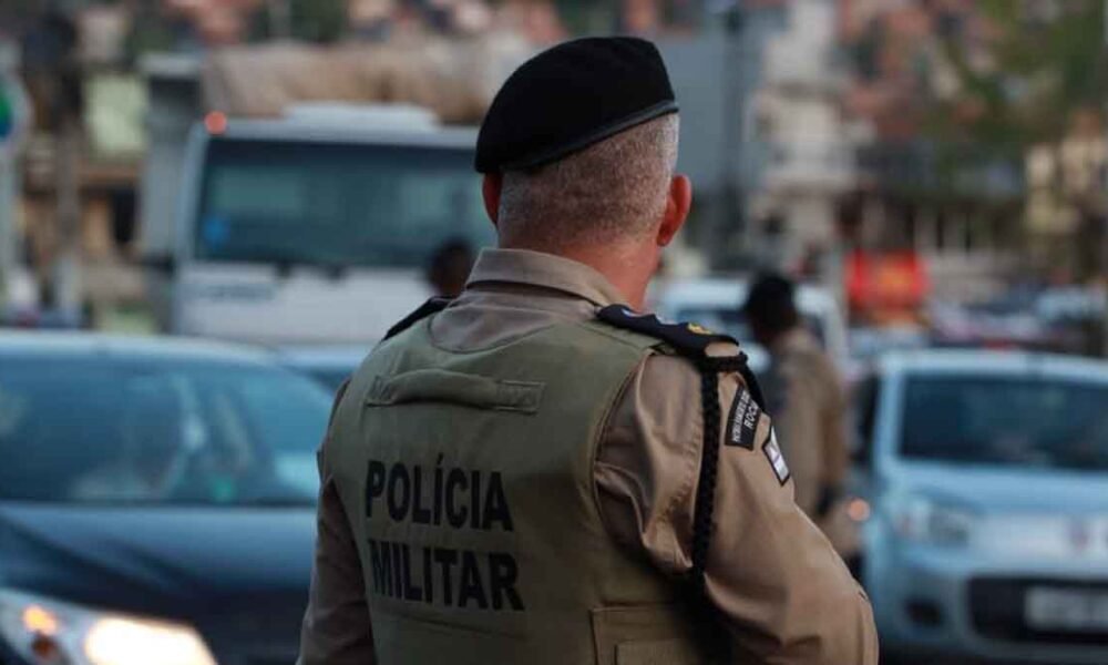 O Subúrbio de Salvador recebeu, nesta terça-feira (29), a segunda edição da Operação Somando Forças, da Polícia Militar da Bahia, com blitz e