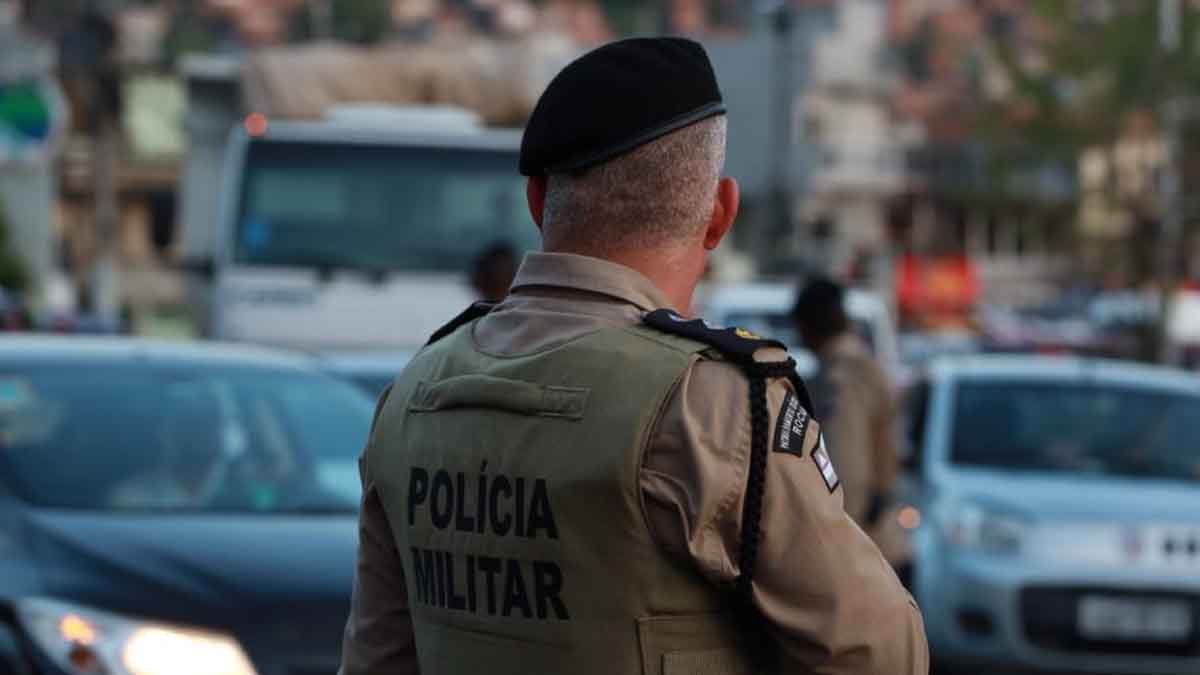 O Subúrbio de Salvador recebeu, nesta terça-feira (29), a segunda edição da Operação Somando Forças, da Polícia Militar da Bahia, com blitz e