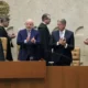 O advogado Cristiano Zanin foi empossado no cargo de ministro do Supremo Tribunal Federal (STF). Indicado pelo presidente Luiz