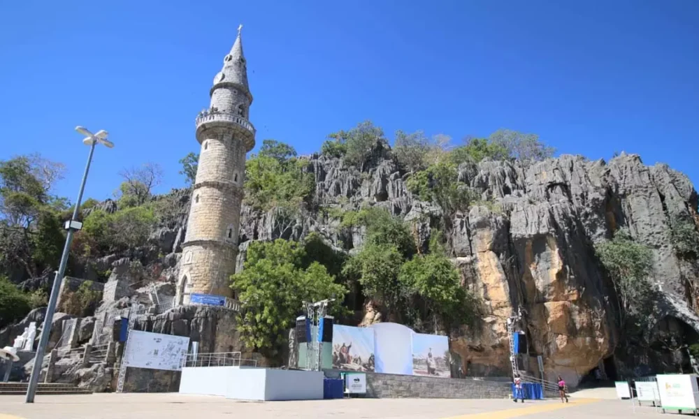 A tradicional Romaria de Bom Jesus da Lapa, responsável por atrair fiéis de todo o país para o Oeste da Bahia, contará com um reforço