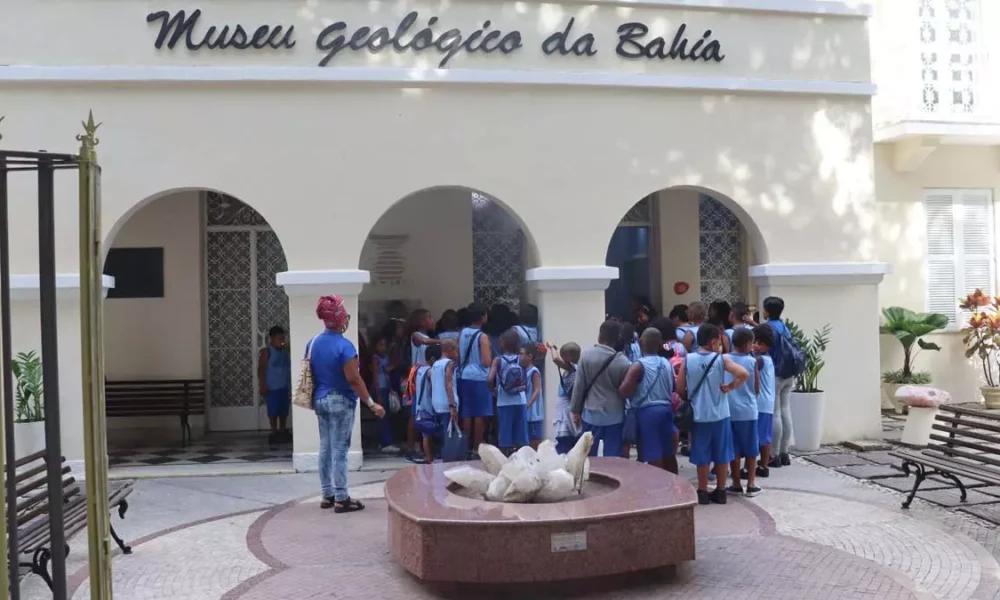 Nos dias 19, 20 e 21 de setembro, o Museu Geológico da Bahia (MGB), órgão ligado à Secretaria de Desenvolvimento Econômico (SDE),