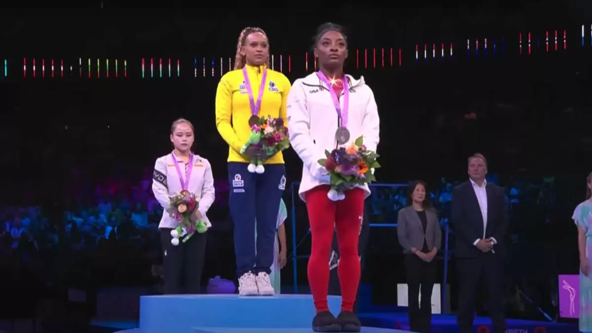 A ginasta Rebeca Andrade escreveu mais um capítulo glorioso na história da ginástica artística brasileira neste sábado (7).