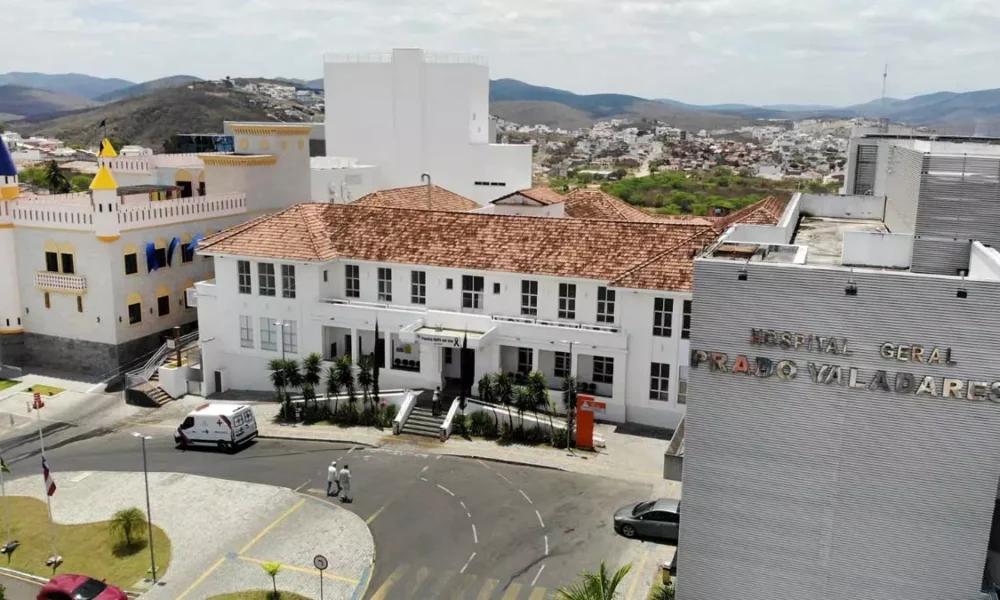 Oncologia (Unacon) do Hospital Geral Prado Valadares (HGPV), em Jequié. Desta forma, os pacientes que necessitam de serviços