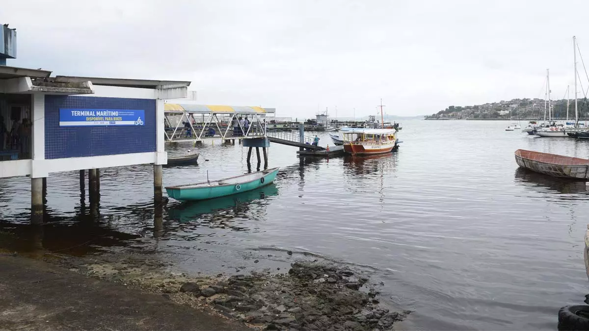 A travessia Ribeira-Plataforma terá seu funcionamento suspenso a partir desta segunda-feira (27) para realização de serviços