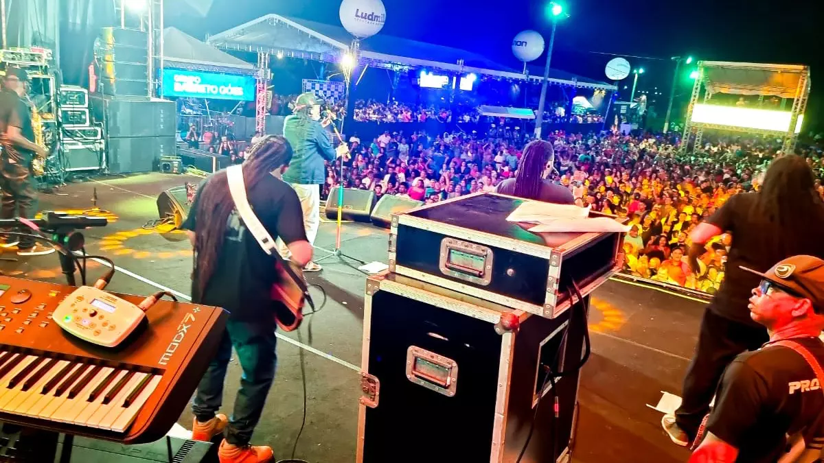 comércio aquecido, novos negócios e cerveja de qualidade. Nesse clima, o Bahia Beer Festival - Alagoinhas foi