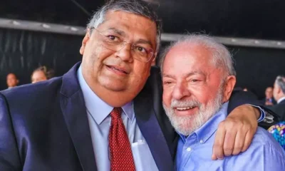 O presidente Luiz Inácio Lula da Silva indicou, nesta segunda-feira (27), os nomes de Flávio Dino para ocupar vaga no Supremo