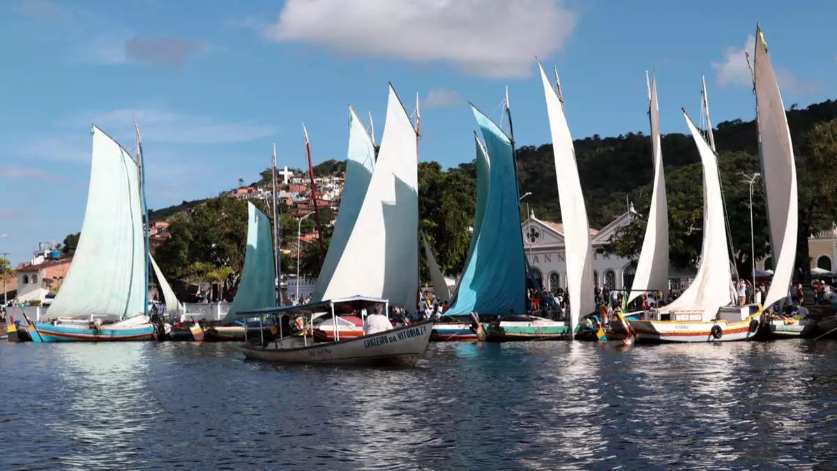 De 24 a 26 de novembro a cidade de São Félix, no Recôncavo baiano, realiza o Festival de Saveiros do Recôncavo –