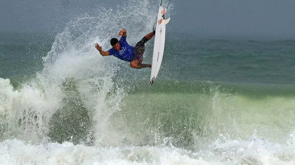 A partir desta terça-feira (14), a praia de Stella Maris, na capital baiana, sediará a 5ª etapa do Shell Dream Tour Salvador – nova versão