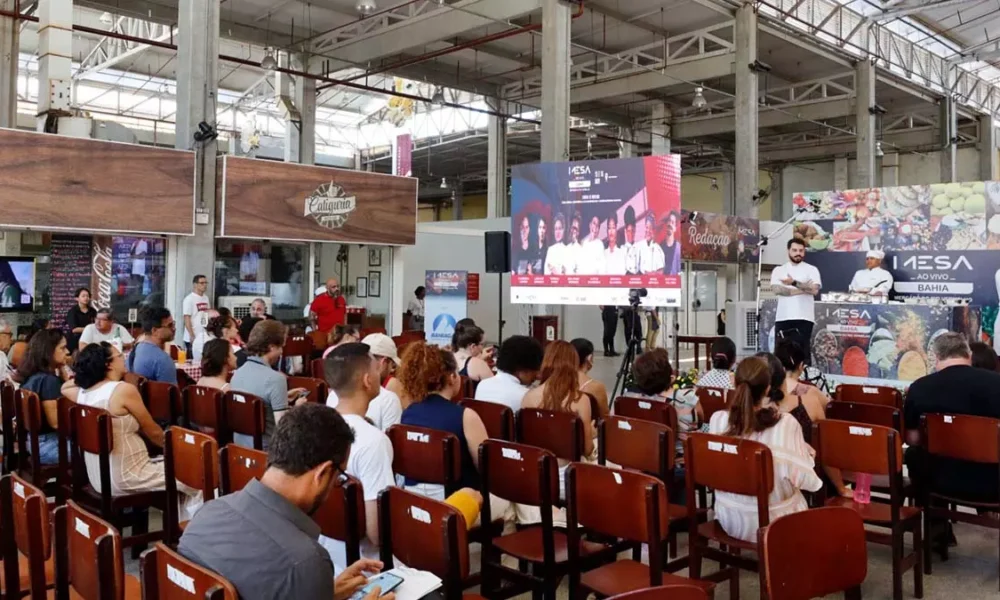 O Mercado do Rio Vermelho foi palco da 8ª edição do Mesa Ao Vivo Bahia, evento gastronômico que reuniu, nos dias 15 e 16 de