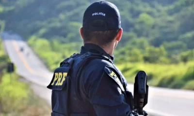 prendeu um homem por embriaguez ao volante na noite da última sexta-feira (22). O fato ocorreu no km 265, da BR-030, em Caetité (BA).  