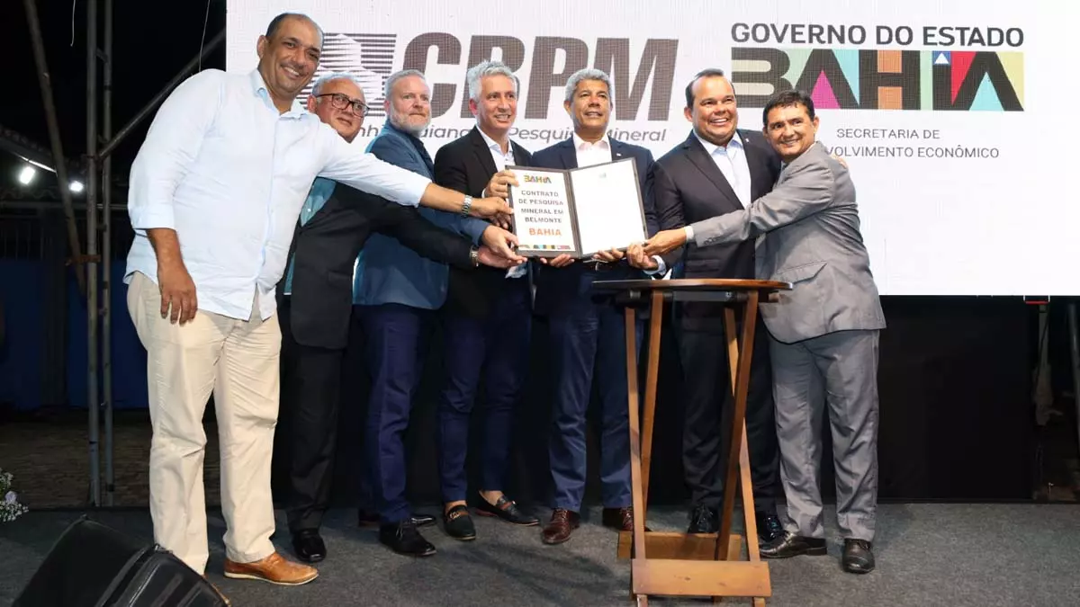 Ganhando destaque internacional no cenário da mineração, a Bahia assina contratos com empresa canadense para realizar