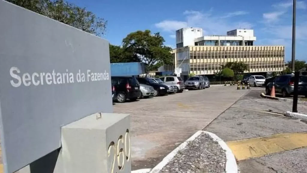 O governador Jerônimo Rodrigues autorizou e a Secretaria da Fazenda do Estado (Sefaz-BA) antecipar aos 417 municípios baianos,