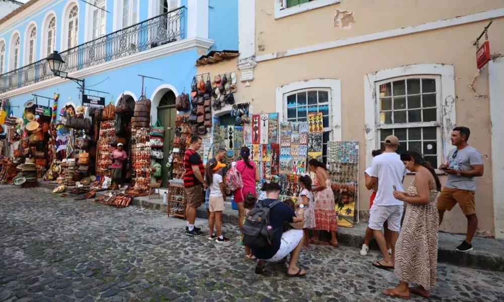 Para comemorar os 38 anos do reconhecimento do Centro Histórico de Salvador (CHS) como Patrimônio Mundial pela