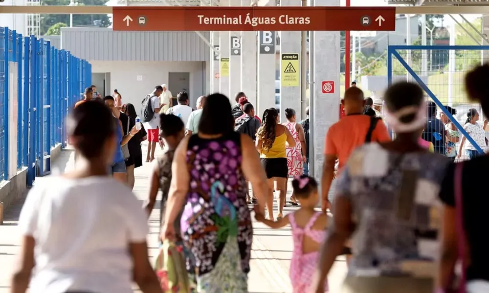 Neste sábado (13) será iniciada a segunda fase da operação de ônibus coletivos no Terminal Águas Claras, que passou a funcionar