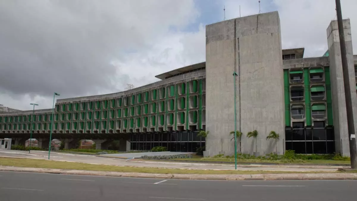 A Secretaria da Educação do Estado da Bahia (SEC) publicou, no Diário Oficial da Bahia desta quarta-feira (10), o edital