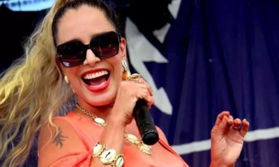 ganhar o mundo, artista diversas vezes premiada, mulher à frente do seu tempo, musa, voz da música do povo da Bahia, Sarajane