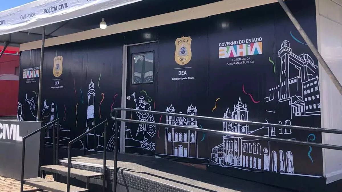 especial no efetivo da Polícia Civil, além de uma estrutura equipada e equipes especializadas para o atendimento a baianos e turistas