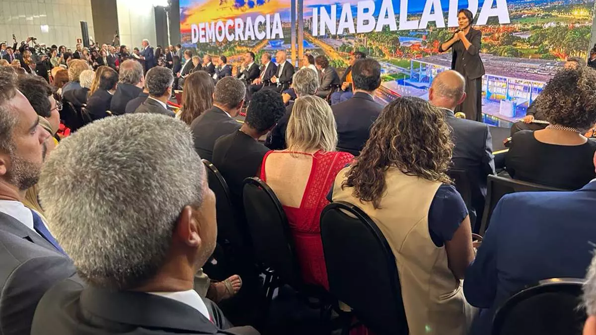 o governador Jerônimo Rodrigues participou, na tarde desta segunda-feira (8), do evento "Democracia Inabalada" realizado em Brasília,