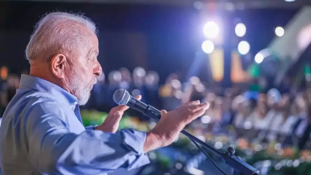 O presidente Luiz Inácio Lula da Silva voltou a falar publicamente sobre a guerra de Israel na Faixa de Gaza, dias após a repercussão