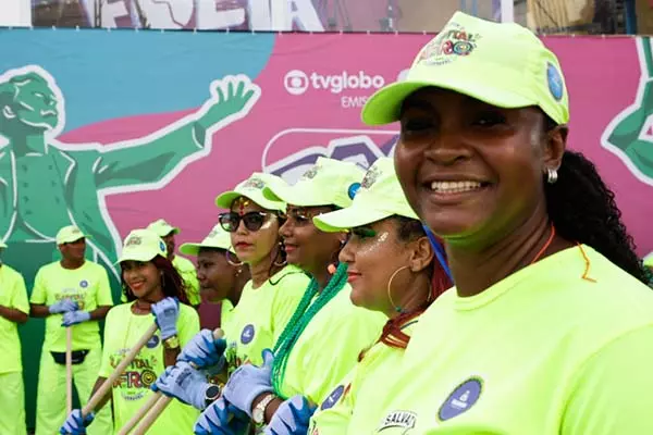 Atuantes no circuito carnavalesco, no intervalo dos trios, as "Margaridas" esbanjam beleza e simpatia neste Carnaval 2024. Em grupo de seis,