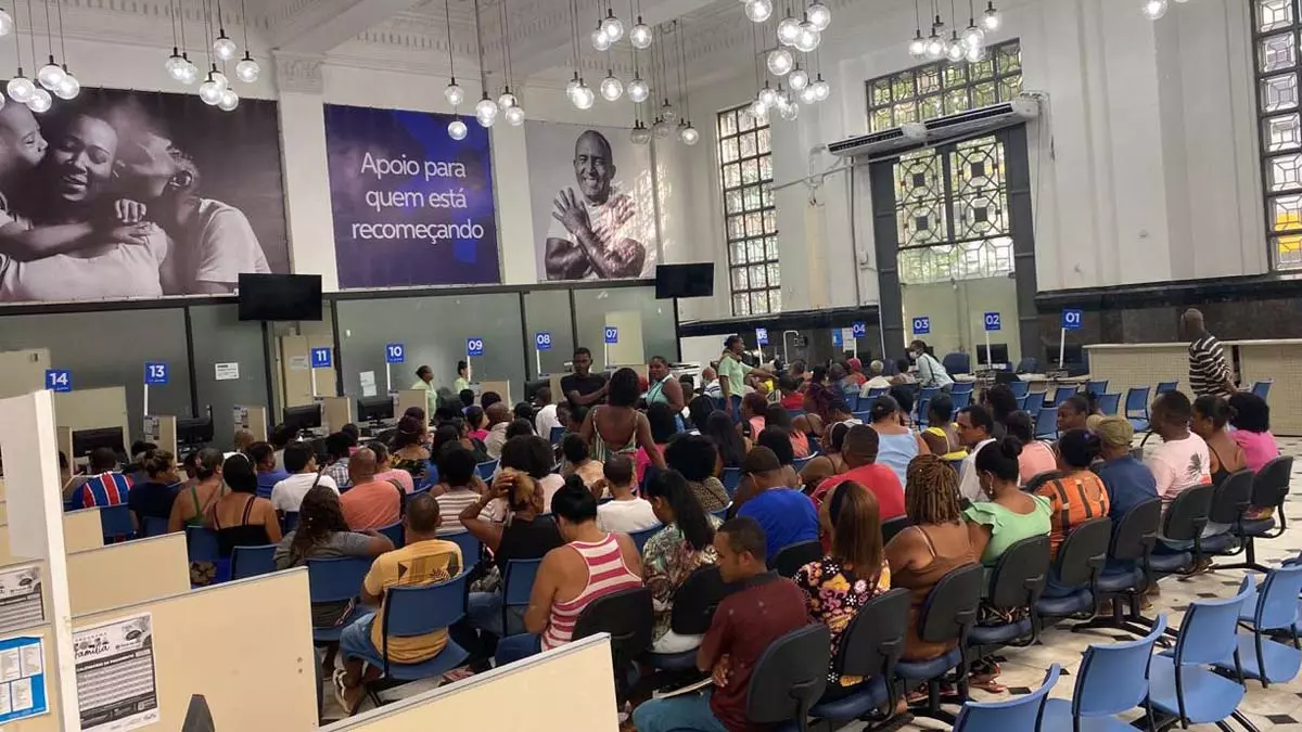 A sede do Cadastro Único, na Rua Miguel Calmon, 28, Comércio, volta a abrir neste sábado (2), das 8h às 12h, para realização de