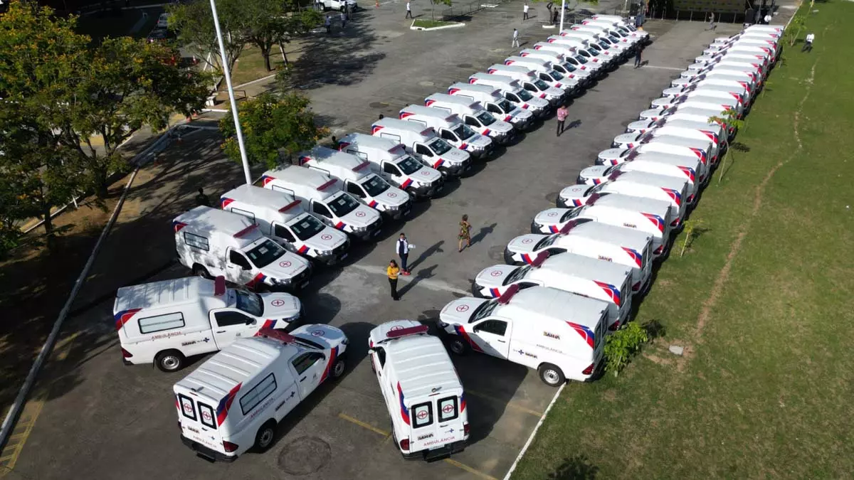 entregou 41 ambulâncias para municípios de diferentes regiões, levando saúde para quem mais precisa e reforçando a assistência no interior.
