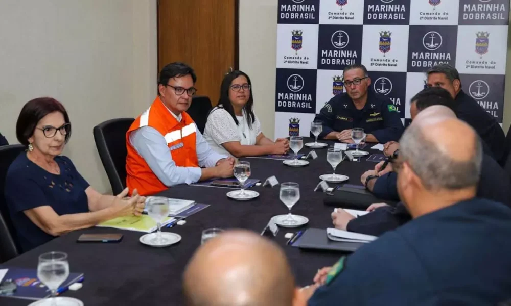 O combate à dengue em Salvador ganhou mais um importante reforço: a Marinha do Brasil. A vice-prefeita e secretária de Saúde de Salvador,