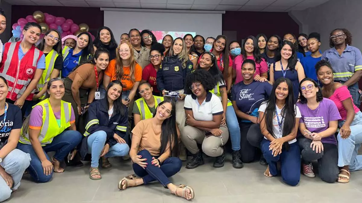 Em alusão ao Dia Internacional da Mulher, celebrado em 8 de março, a Polícia Rodoviária Federal (PRF) realizou ações de