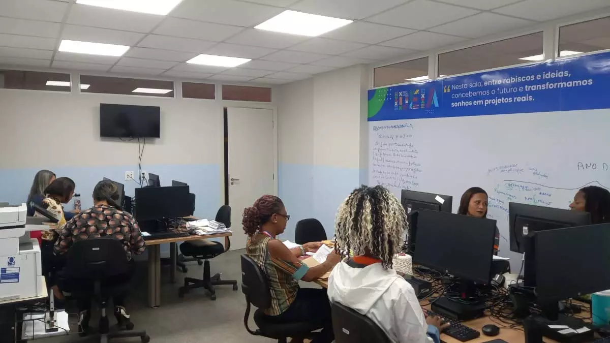 O atendimento presencial ao público prestado pela Superintendência de Trânsito de Salvador (Transalvador) será retomado provisoriamente