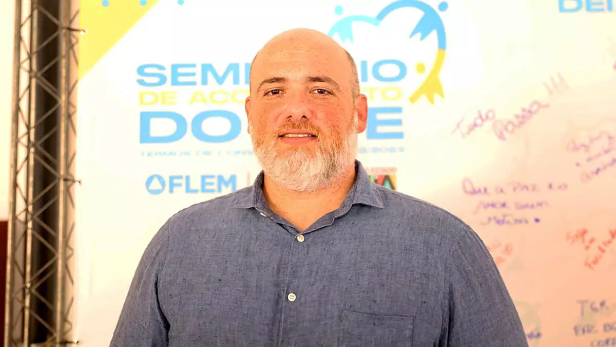do presidente da fundação, Rodrigo Hita, que tem seu nome colocado pelo Partido Socialista Brasileiro (PSB) como pré-candidato a