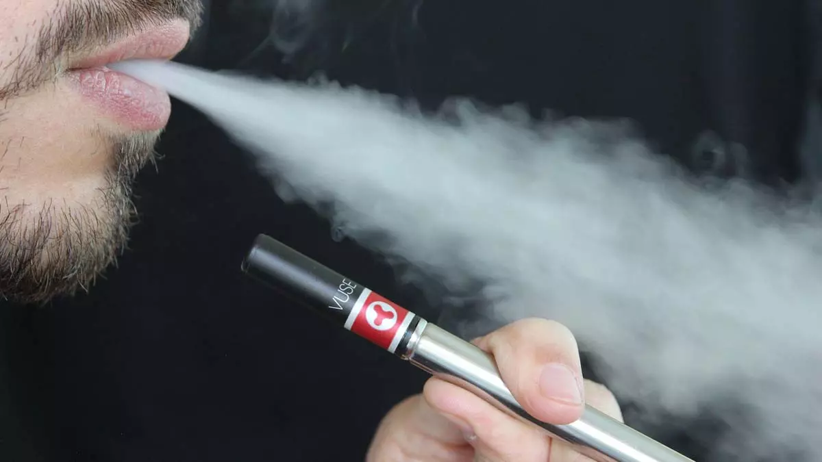 Anvisa manteve a proibição dos dispositivos eletrônicos para fumar (DEFs), também conhecidos como cigarros eletrônicos.