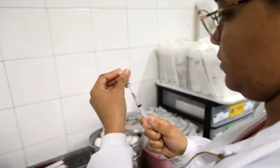 A Secretaria Municipal da Saúde (SMS) realiza mais uma edição do Sábado da Vacina contra a dengue e Influenza (gripe)