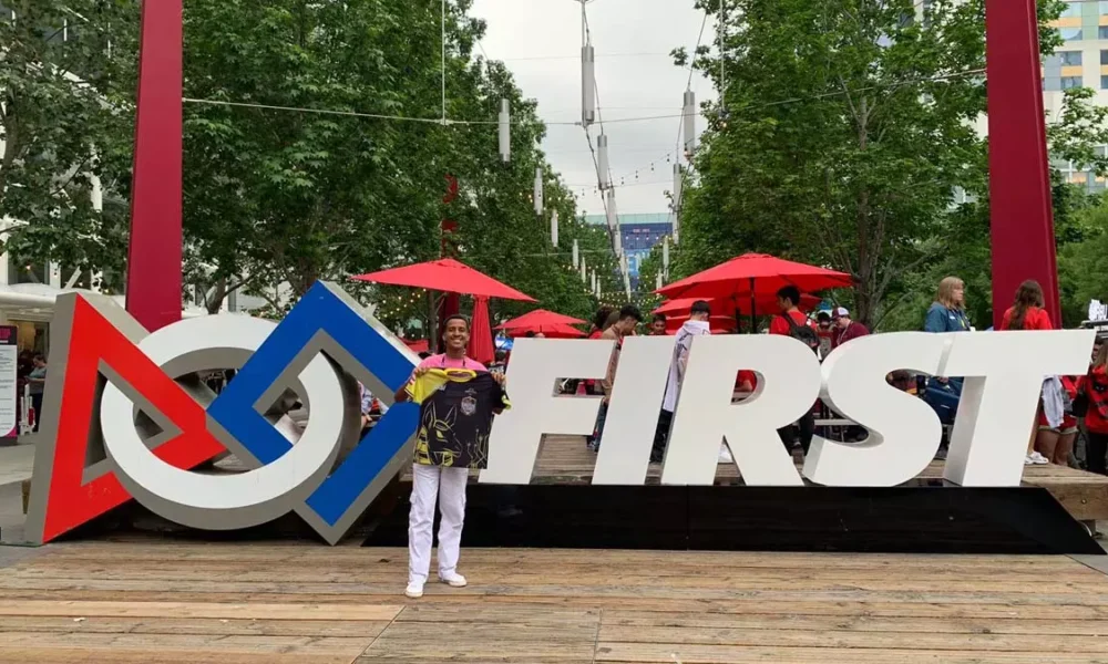 foi o único representante da Bahia na First Championship, competição mundial de robótica conhecida como World Festival.