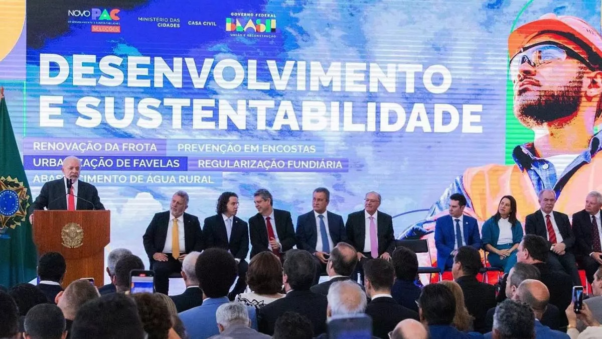 resultados do Novo PAC Seleções. A ação norteou os investimentos do Governo Federal para municípios e estados, anunciando
