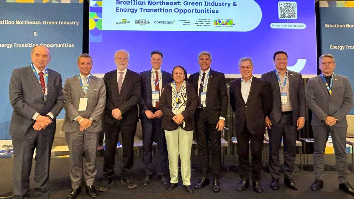 investimento e colaboração nos nove estados do Nordeste brasileiro. O governador baiano, Jerônimo Rodrigues, foi um dos