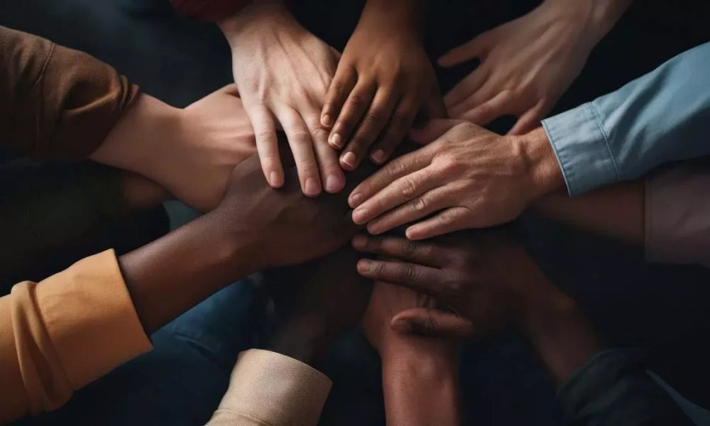 A esperança que o brasileiro consegue mostrar em momentos de necessidade fazem com que o instinto de solidariedade sempre prevaleça,