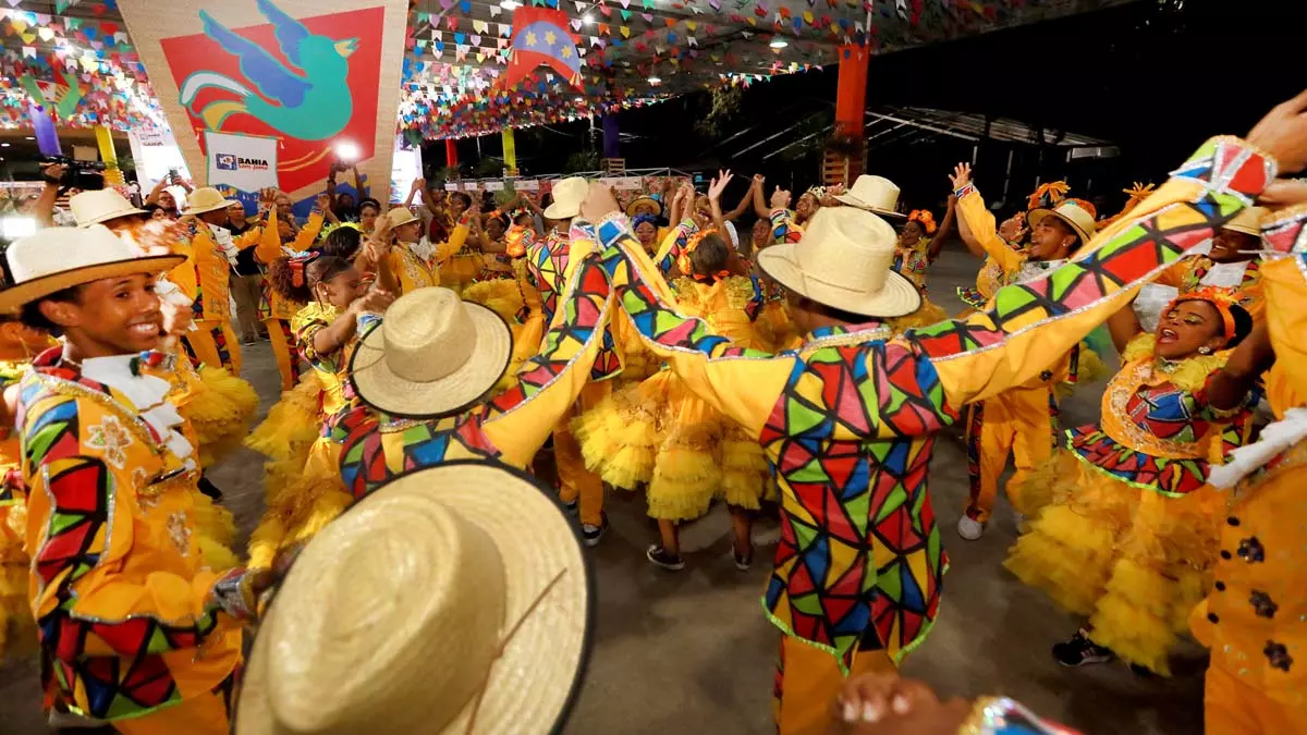Em 2024, o Governo do Estado ampliou os festejos juninos no Parque de Exposições, na capital baiana. Ao todo, serão 12 dias de shows