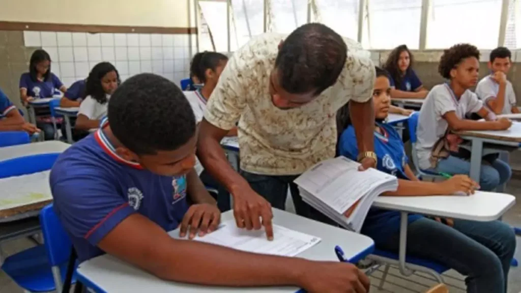 O abono extraordinário dos precatórios para os professores da rede estadual foi sancionado pela governadora em exercício,