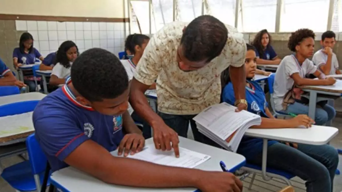 O abono extraordinário dos precatórios para os professores da rede estadual foi sancionado pela governadora em exercício,