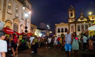 O Pelourinho tem recebido baianos e turistas com uma programação especial, desde a última sexta-feira (21). Com o tema "São