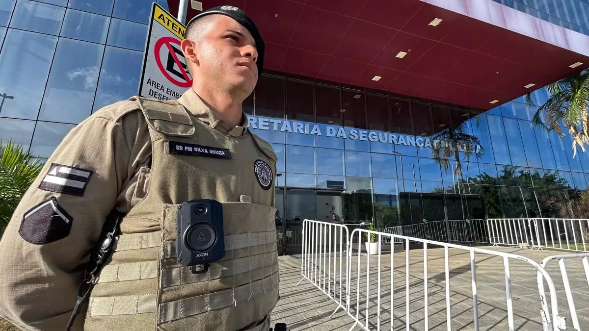 18° BPM (Centro Histórico) iniciaram nesta terça-feira (11), a utilização das Câmeras Corporais Operacionais (CCO).