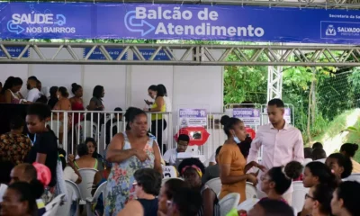 O Saúde nos Bairros, programa realizado pela Prefeitura de Salvador, iniciou os atendimentos nesta segunda-feira (22) na localidade