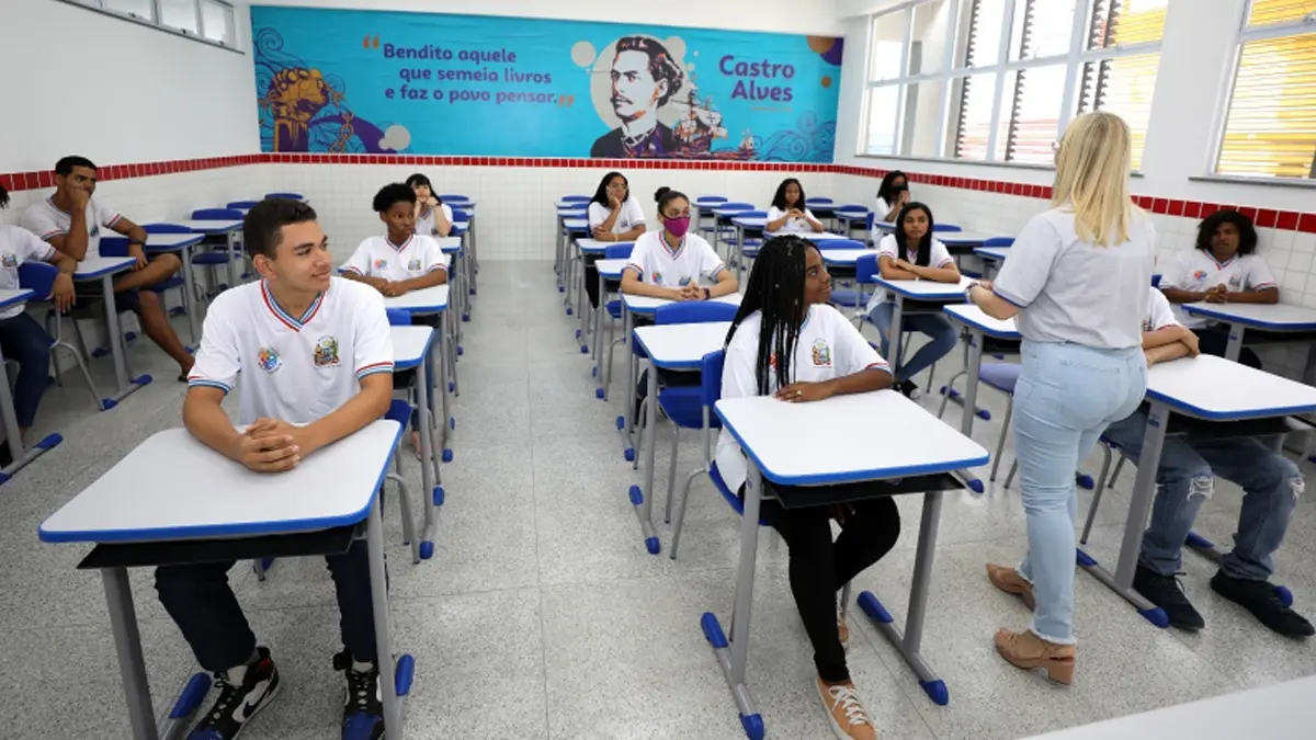 Educação do Estado da Bahia (SEC), na edição desta quinta-feira (11) do Diário Oficial do Estado. Ao todo, 770 educadores