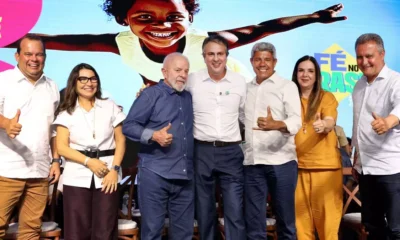 Luiz Inácio Lula da Silva, acompanhado do governador Jerônimo Rodrigues, anunciou um pacote de investimentos do