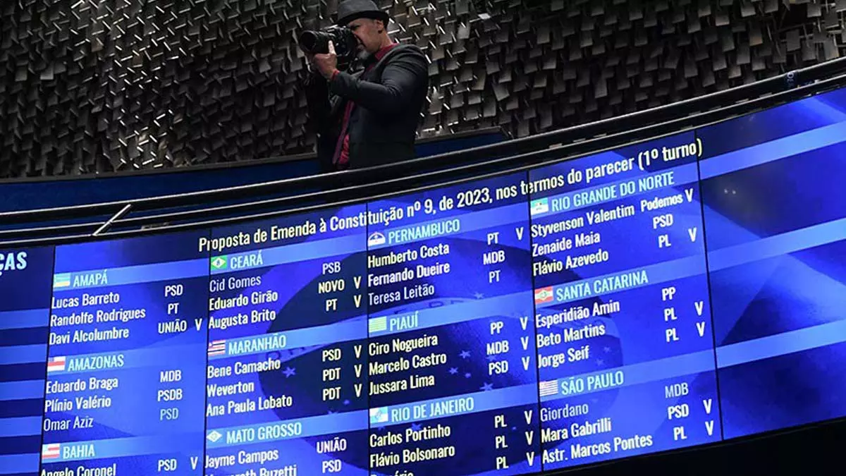 Foi convocada para esta quinta-feira (22), às 15h30, sessão solene do Congresso Nacional para a promulgação da Emenda