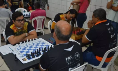 O Campeonato Baiano de Duplas, Trios e Equipes de Xadrez acontece neste sábado (25), e domingo (26), no Costa Verde Tennis