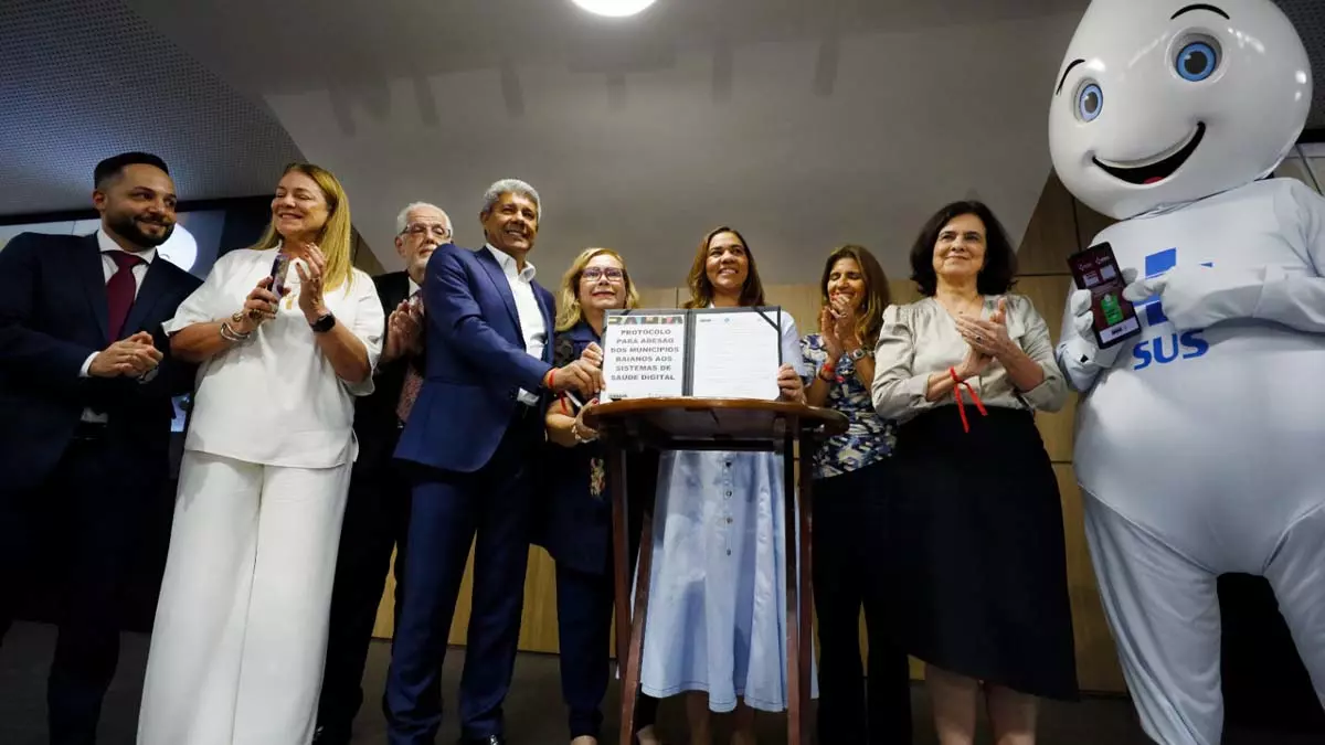 sistema de saúde do país, com a Bahia assumindo um papel de liderança nesse processo. Estima-se um investimento