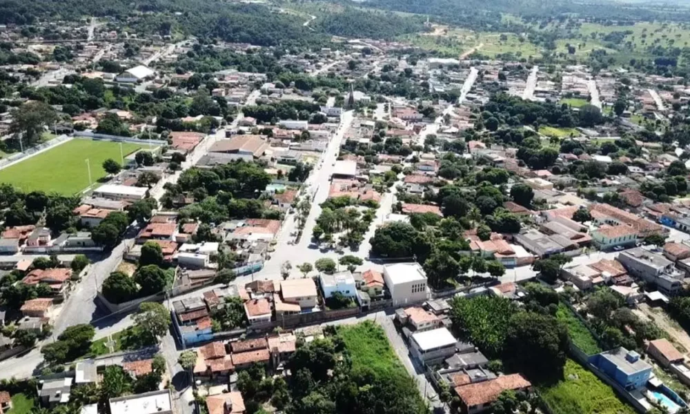 Algo raro em eleições municipais, mas não impossível, aconteceu na eleição para a prefeitura de Inhaúma (MG). Os dois candidatos