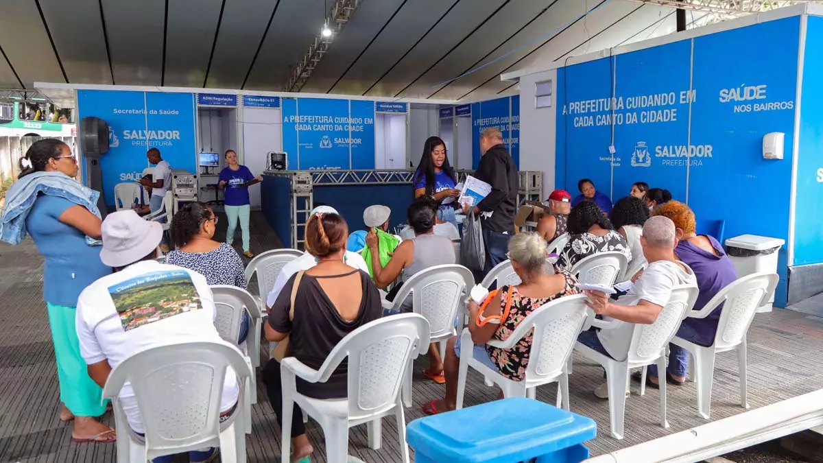 Cajazeiras 11, Novo Horizonte e Paripe são as localidades em que o programa Saúde nos Bairros oferece serviços durante esta semana